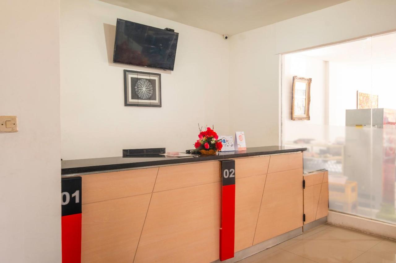 Hotel Reddoorz Near Exit Toll Moh. Toha Bandung